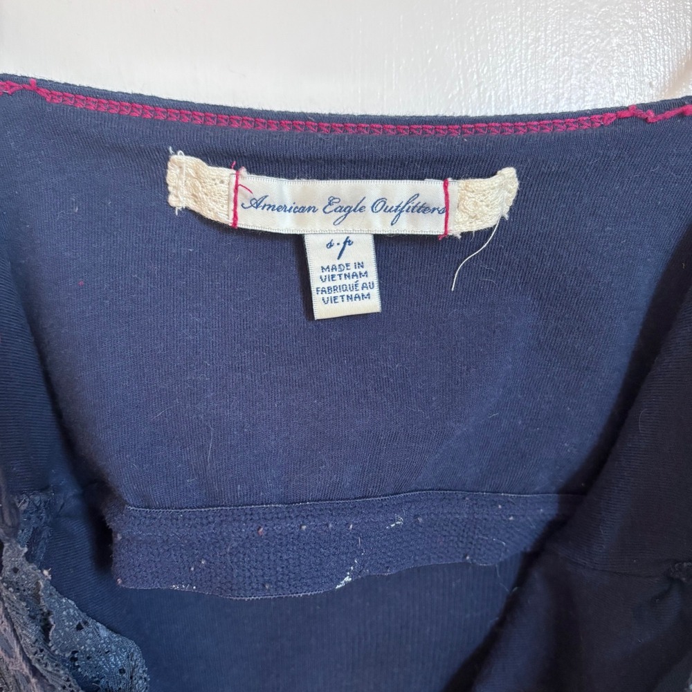 American Eagle Vintage Y2K Navy Blue Ribbed Lace Trim Cami Tank Top Small - Picture 5 of 6